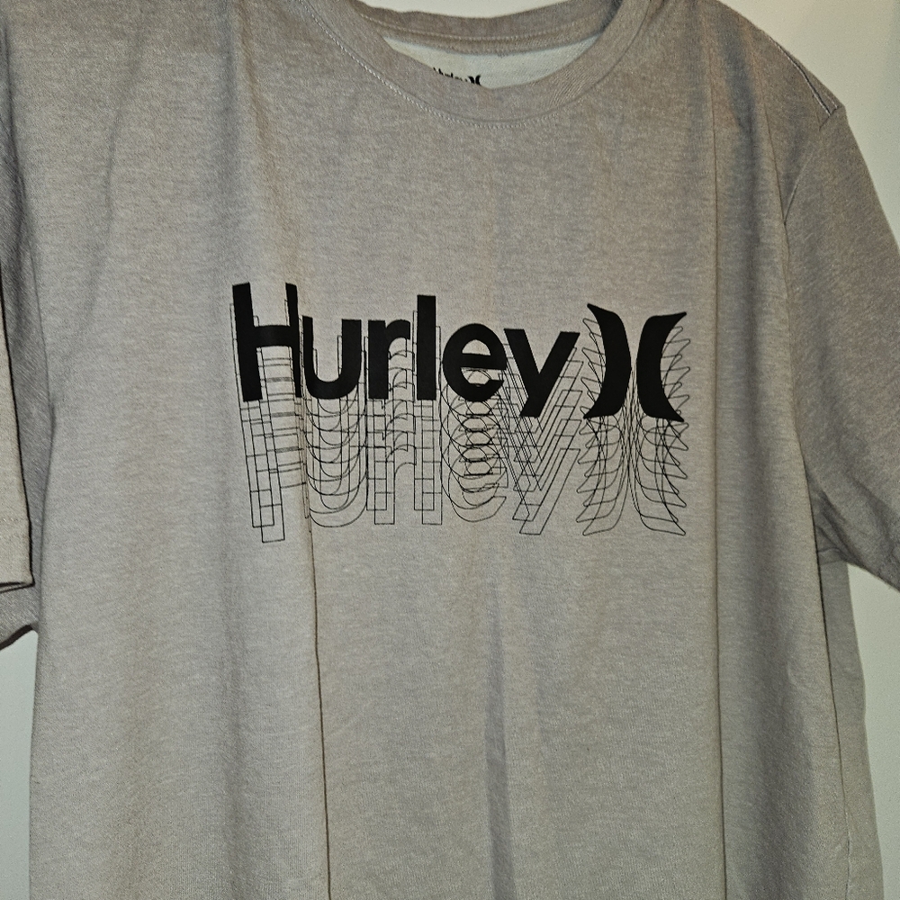 Men's Hurley T-shirt Size Large in Purple No Stains No Tears - Picture 2 of 6